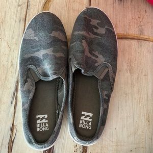 Camo slide ons